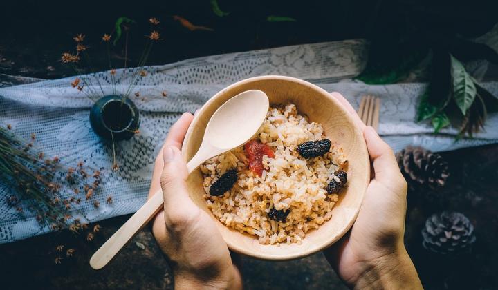 Jak připravit meruňkový rýžový nákyp bez pečení | recept