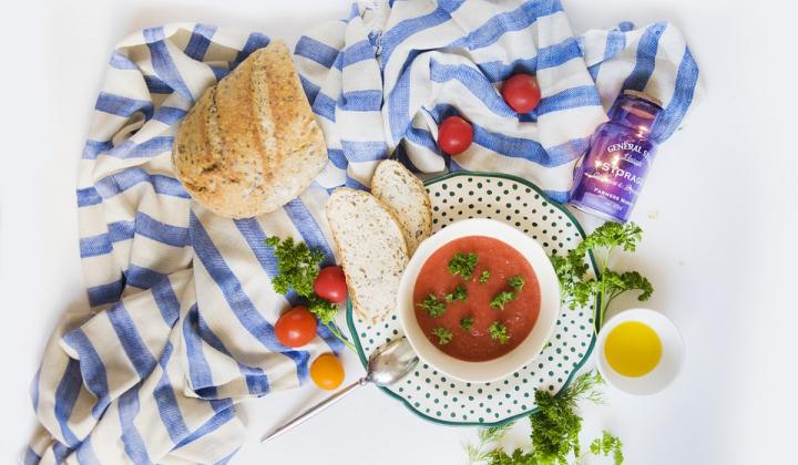 Jak udělat gazpacho | recept na studenou polévku