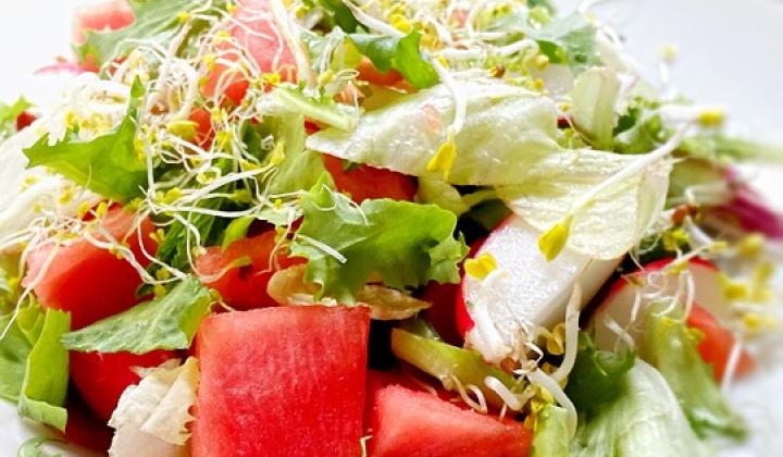 Jak udělat melounový salát se šunkou | recept