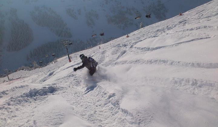 Jak začít s freeridem na lyžích nebo snowboardu | tipy