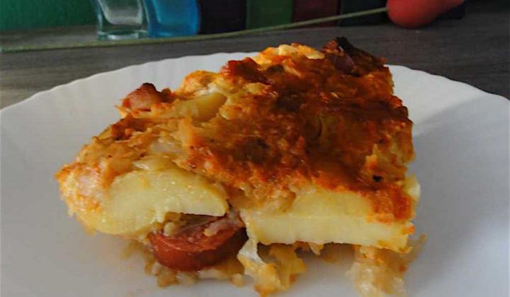 Jak zapéct hlávkové zelí s klobásou | recept Jak zapéct hlávkové zelí s klobásou | recept