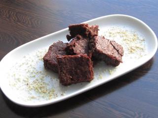 Jak upéct brownies z červené řepy a mandlí | recept na moučník z červené řepy