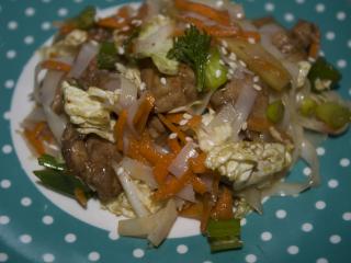 Jak připravit asijský kuřecí salát