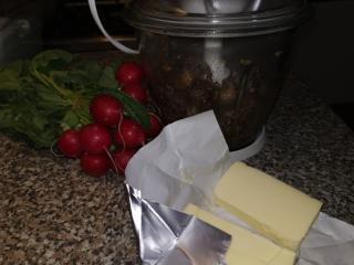 Jak připravit plněnou zapečenou bagetu z listového těsta | recept Jak připravit plněnou zapečenou bagetu z listového těsta | recept