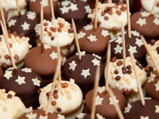 Jak na čokoládovou polevu na drobné pečivo a vánoční cukroví | rady