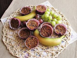 Jak na snídaňové muffiny v podobě zapečené ovesné kaše | recept