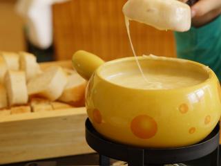 Jak udělat sýrové fondue | recept