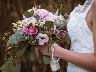 Jak usušit svatební kytici