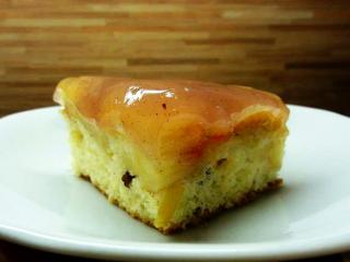 Jak připravit obrácený jablečný koláč | recept