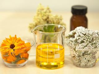 Jaké rostlinné oleje používat v péči o pokožku