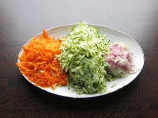 Jak upéct šťavnatou zeleninovou frittatu s parmazánem | recept