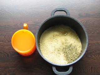 Jak připravit řecký kuskusový salát s cizrnou | recept