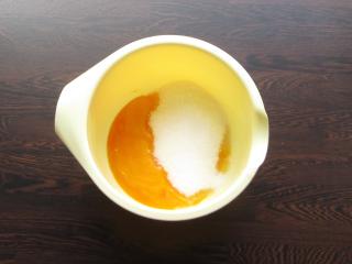 Jak upéct vláčný bramborový makovec s citronovou polevou | recept Jak upéct vláčný bramborový makovec s citronovou polevou | recept