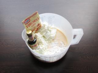 Jak bez mouky upéct sladký tvarohový dortík se sušenými datlemi | recept bez lepku Jak bez mouky upéct sladký tvarohový dortík se sušenými datlemi | recept bez lepku