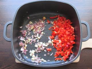 Jak připravit excelentní červené kari s cizrnou | recept Jak připravit excelentní červené kari s cizrnou | recept