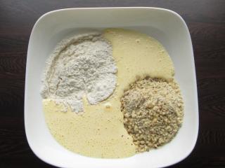 Jak upéct vláčné ovocné kostky s oříšky | recept Jak upéct vláčné ovocné kostky s oříšky | recept