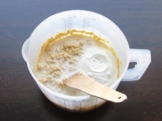 Jak upéct citronový chlebíček s borůvkami a cukrovou polevou | recept