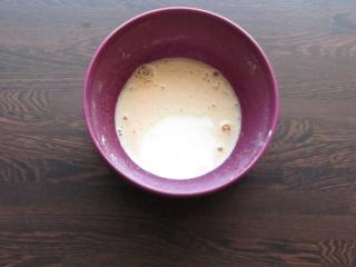 Jak připravit dezert z grilovaného ovoce a marcipánové omáčky | recept Jak připravit dezert z grilovaného ovoce a marcipánové omáčky | recept