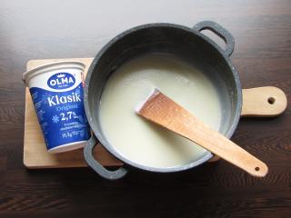 Jak na ovocnou tlačenku z jogurtu | recept na nepečený dezert Jak na ovocnou tlačenku z jogurtu | recept na nepečený dezert