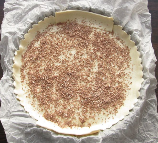 Jak upéct listový chalva koláč s ořechy a čokoládou | recept