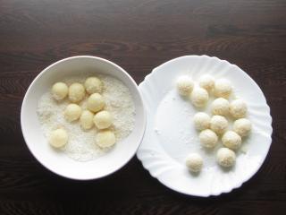 Jak připravit nepečené kokosové kuličky se zázvorem | recept