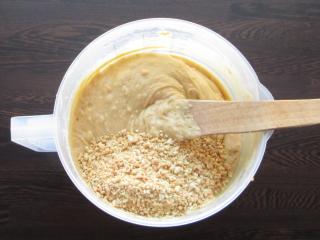 Jak upéct arašídové řezy s medem | recept na dezert
