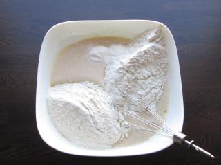 Jak upéct šťavnaté mrkvové muffiny z jogurtového těsta | recept