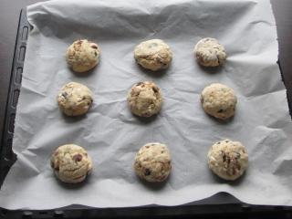 Jak upéct vláčné Cottage bochánky s olivami a sušenými rajčaty | recept Jak upéct vláčné Cottage bochánky s olivami a sušenými rajčaty | recept
