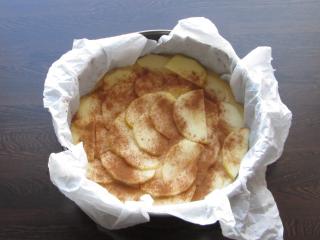 Jak upéct vrstvený jablečný koláč | recept