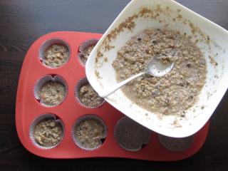 Jak na snídaňové muffiny v podobě zapečené ovesné kaše | recept