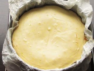 Jak upéct krémový cheesecake s cornflakes | recept