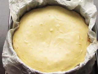 Jak upéct krémový cheesecake s cornflakes | recept