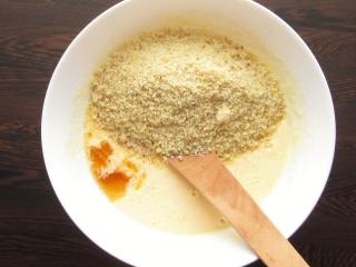 Jak upéct křehký koláč s mandlovou náplní a hruškami | recept Jak upéct křehký koláč s mandlovou náplní a hruškami | recept