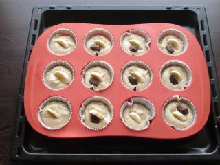 Jak upéct bezlepkové banánové muffiny z rýžové mouky | recept pro celiaky Jak upéct bezlepkové banánové muffiny z rýžové mouky | recept pro celiaky