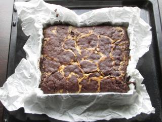 Jak upéct brownies řezy s krémovou nádivkou | recept