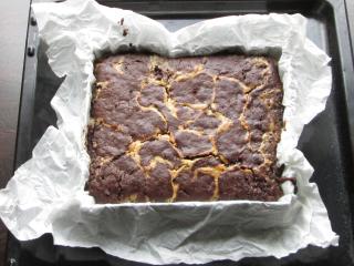 Jak upéct brownies řezy s krémovou nádivkou | recept Jak upéct brownies řezy s krémovou nádivkou | recept