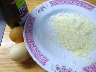 Jak usmažit květák s parmezánem a uvařit polévku podle Sandtnerové | 2 recepty