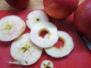 Jak upéct listové řezy s pudinkem a jablky | recept bez cukru