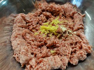 Jak připravit mleté maso se zelenými fazolkami | recept z mletého masa