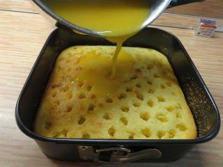 Jak upéct pomerančový moučník se želatinou || recept na pomerančovou buchtu se želatinou