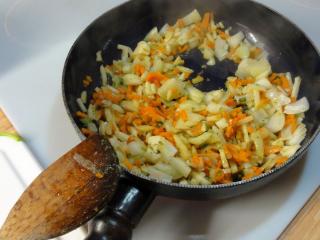 Jak upéct brambory s masem a zeleninou | recept