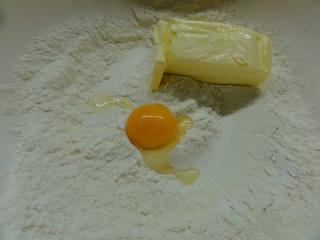 Jak upéct pomerančové sušenky s marcipánem | recept Jak upéct pomerančové sušenky s marcipánem | recept
