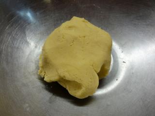 Jak upéct cukroví s ořechovým krémem | recept Jak upéct cukroví s ořechovým krémem | recept