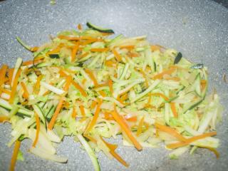 Jak připravit teplý asijský salát | recept
