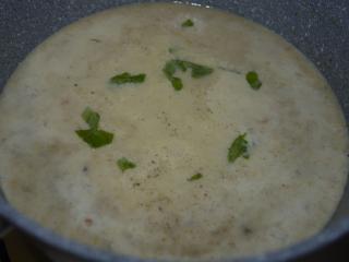Jak připravit krémovou žampionovou polévku s divokou rýží | recept