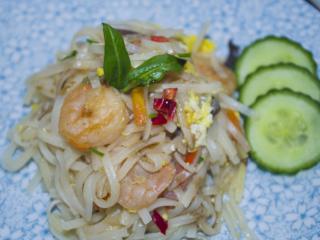 Jak připravit thajské krevetové pad thai