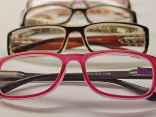  Jak vybrat brýlové obroučky | rady a tipy