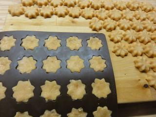 Jak udělat nepečené cukroví se zavařeninou | recept Jak udělat nepečené cukroví se zavařeninou | recept