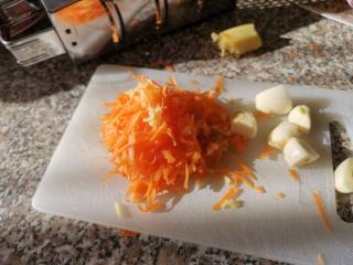 Jak uvařit indickou polévku z červené čočky | recept Jak uvařit indickou polévku z červené čočky | recept
