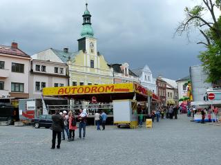 Turisté neznalí Rychnova mohou navštívit Městské informační centrum. Sídlí na náměstí. Tam je možno získat informace o všech akcích pořádáných v regionu Rychnovska, a bývá jich poměrně dost, po celý rok je z čeho vybírat. Zájemci také dostanou propagační materiály týkající se turistických možností – sportování, ubytování, relaxace, stravování, cyklostezky, pěší turistika, hrady, zámky a památky.